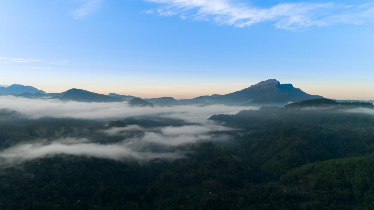 Moksha At Kitulgala - Rainforest Boutique Hotel Экстерьер фото